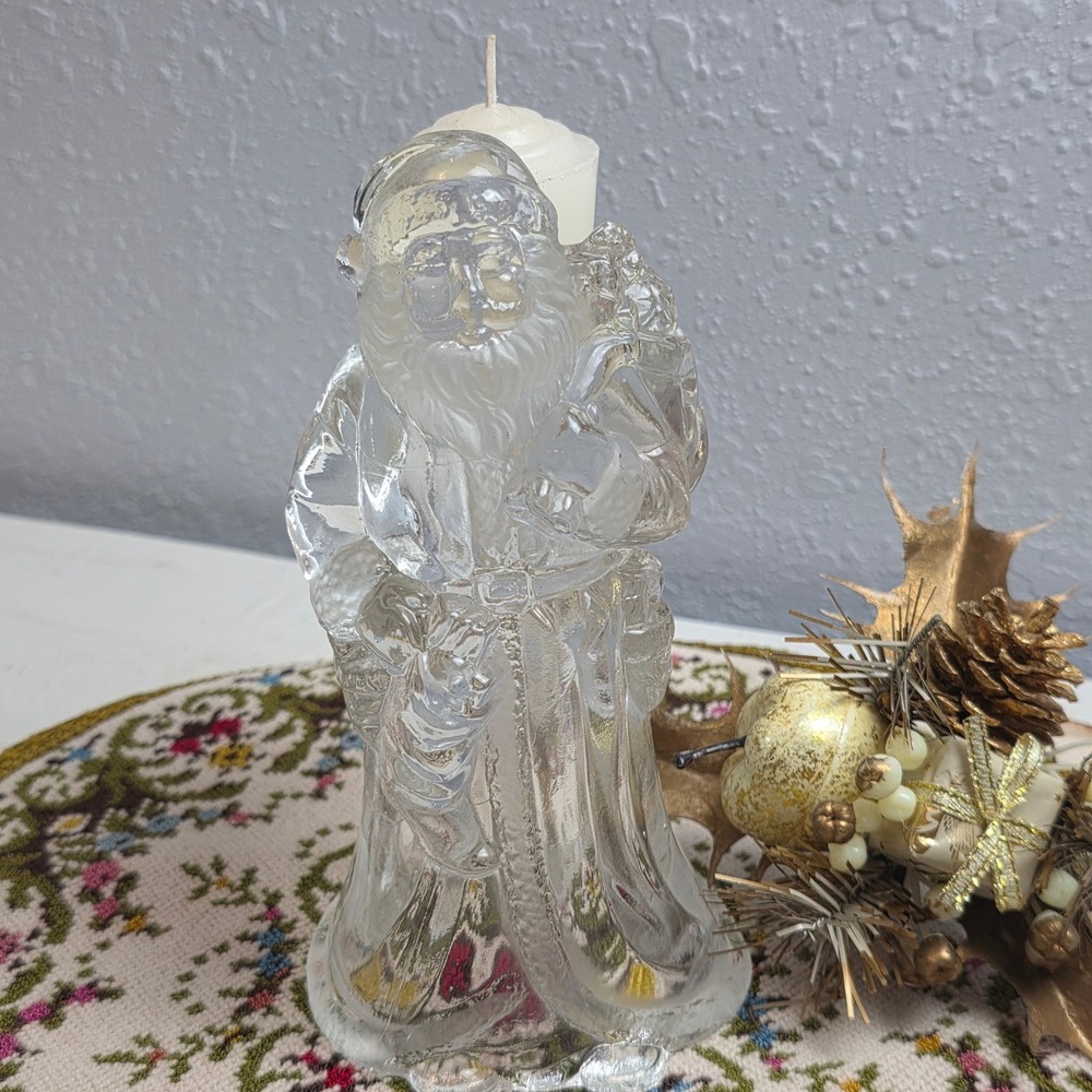 Vintage 1992 International Silver Co‎ Lead Crystal Christmas Santa Candle Holder